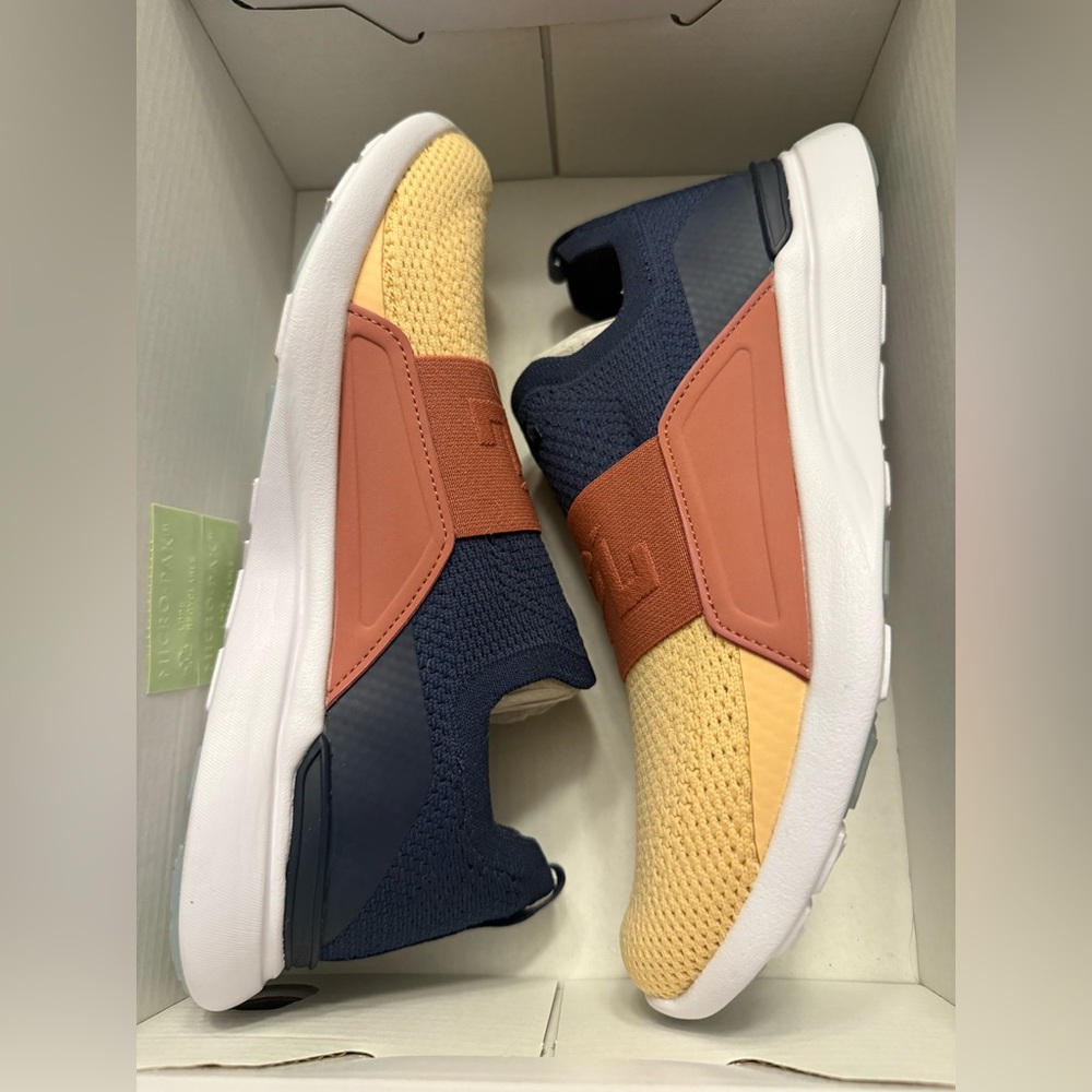 APL Women’s Techloom Bliss Navy/Cedar/Sunkissed 7 - Picture 2 of 4